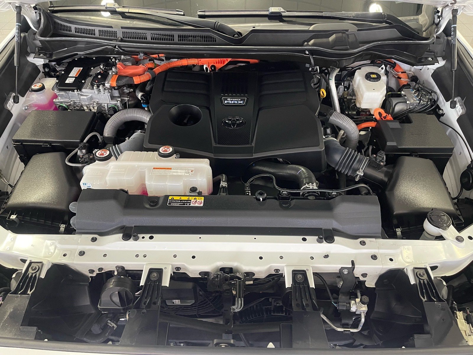 Used 2024 Toyota Sequoia TRD Pro AWD/4WD image 19