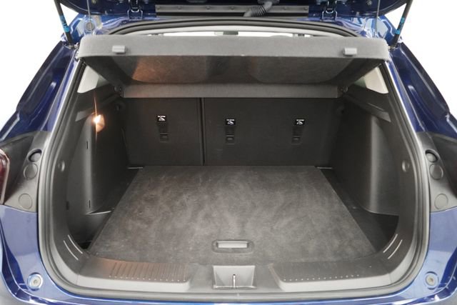 Used 2024 Chevrolet Trax LT w/ LT Convenience Package FWD image 49