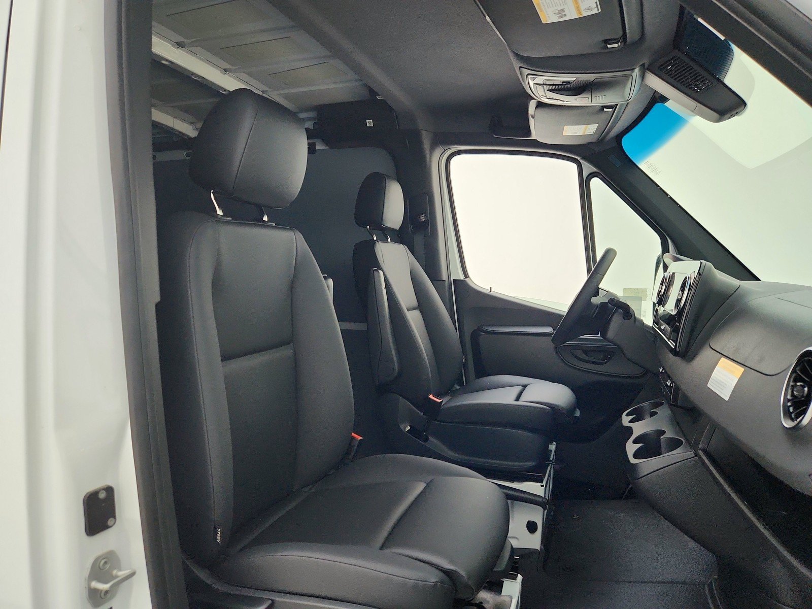 New 2026 Mercedes-Benz Sprinter 2500 image 19