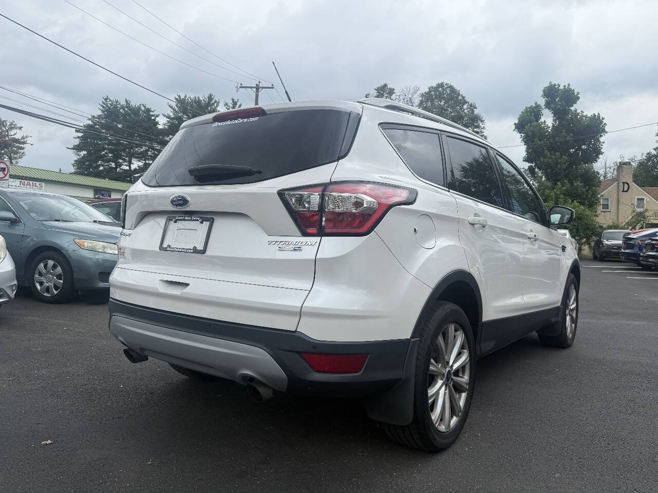 Used 2017 Ford Escape Titanium AWD/4WD image 11