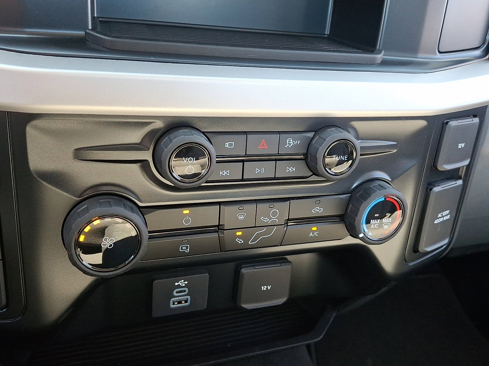 Used 2025 Ford F350 XL w/ STX Appearance Package AWD/4WD image 18
