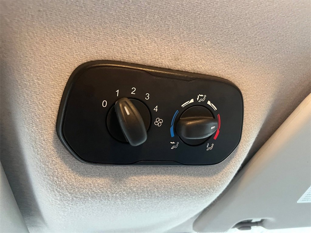 Used 2016 Ford Transit 350 XL image 29