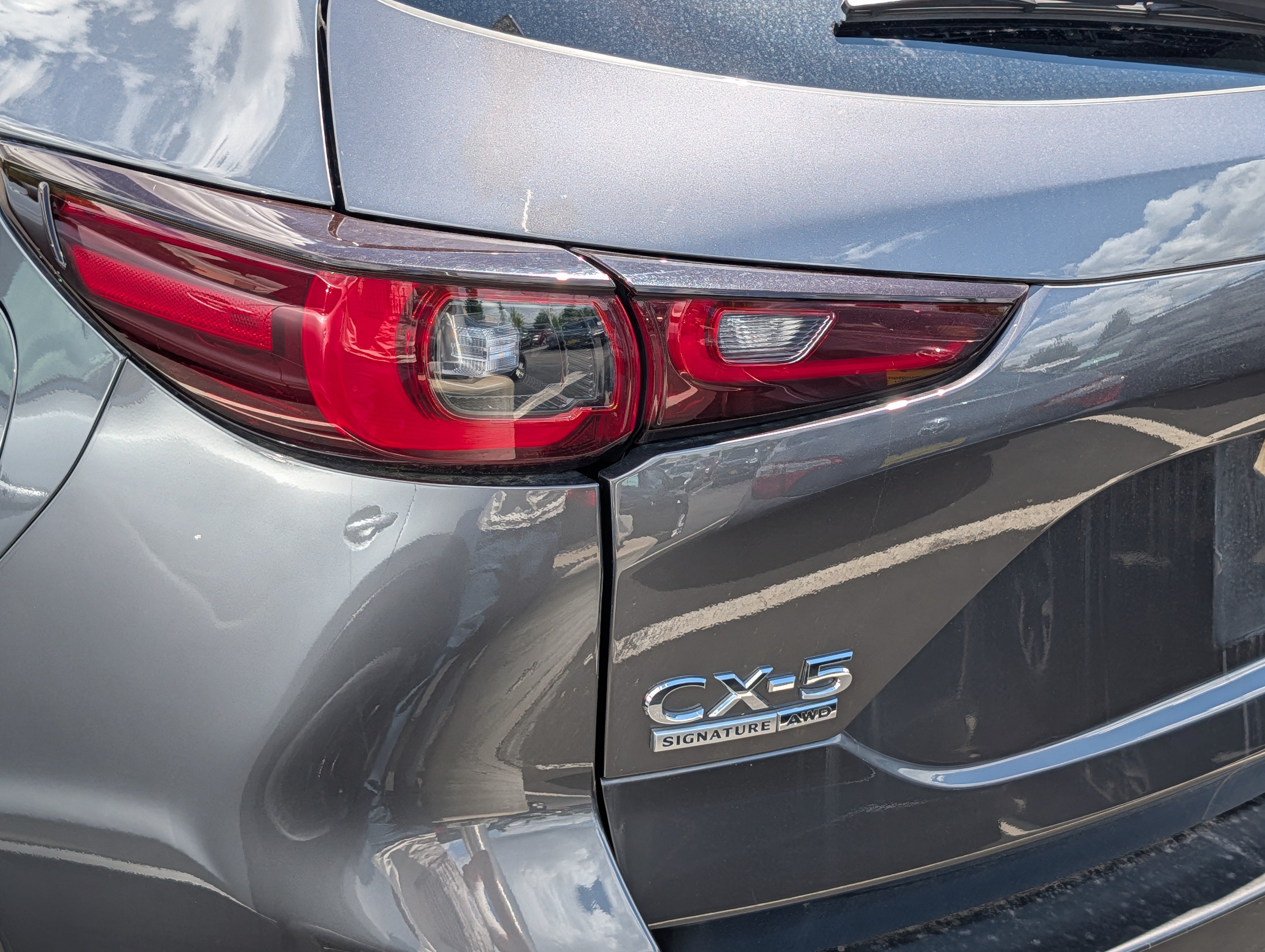 Used 2023 MAZDA CX-5 Signature AWD/4WD image 17