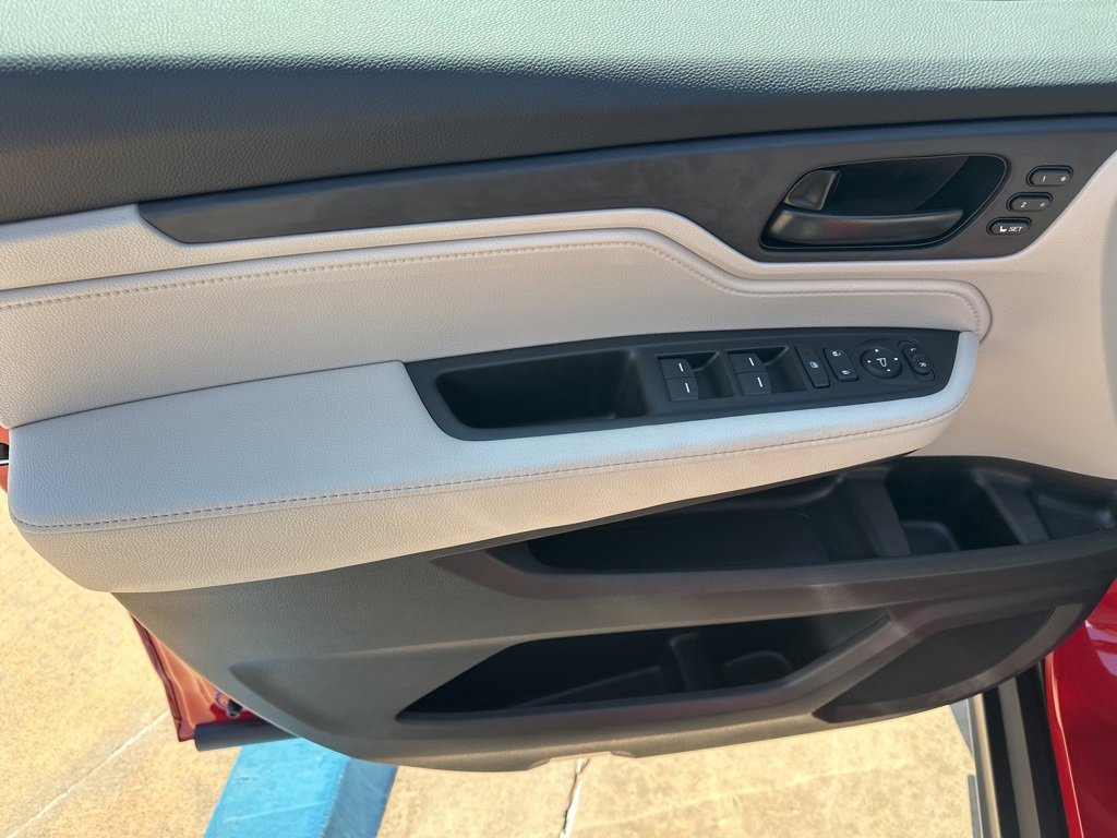 New 2026 Honda Odyssey EX-L image 6