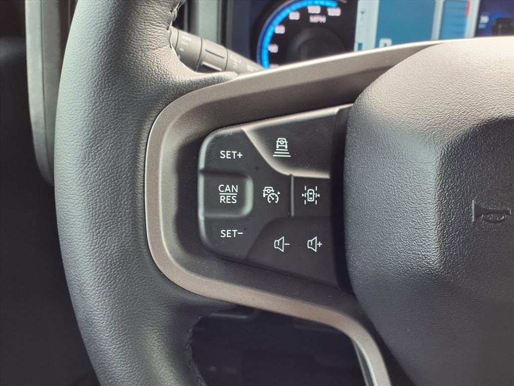 Used 2024 Ford Bronco Outer Banks image 17