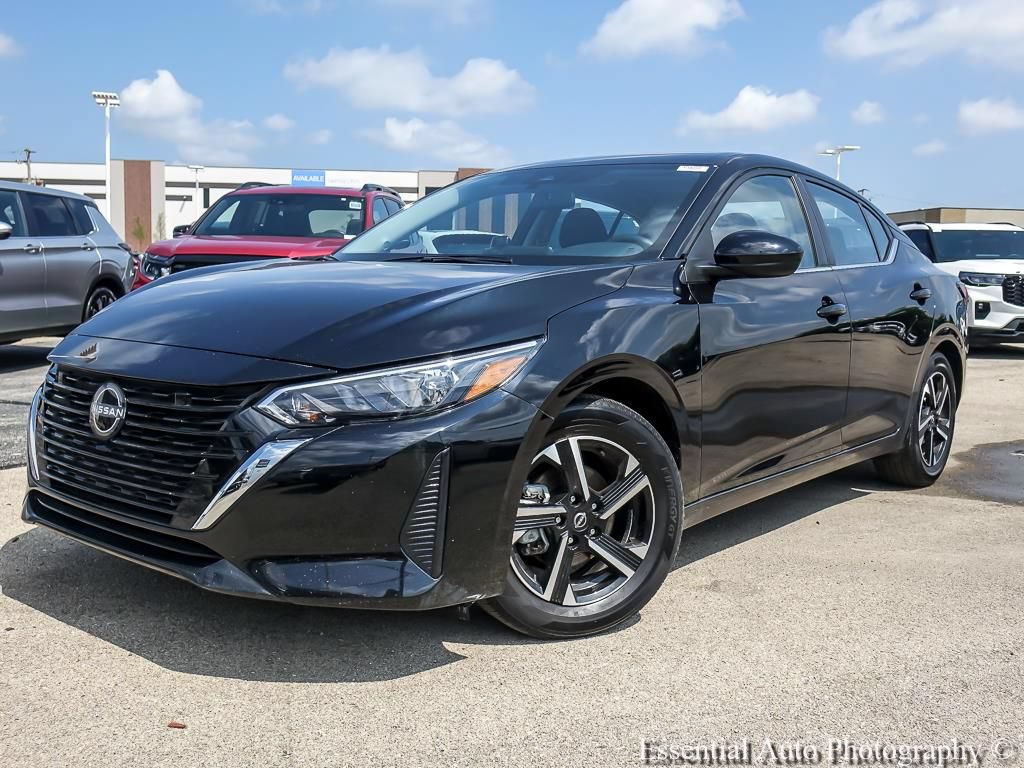 Used 2025 Nissan Sentra SV FWD image 2