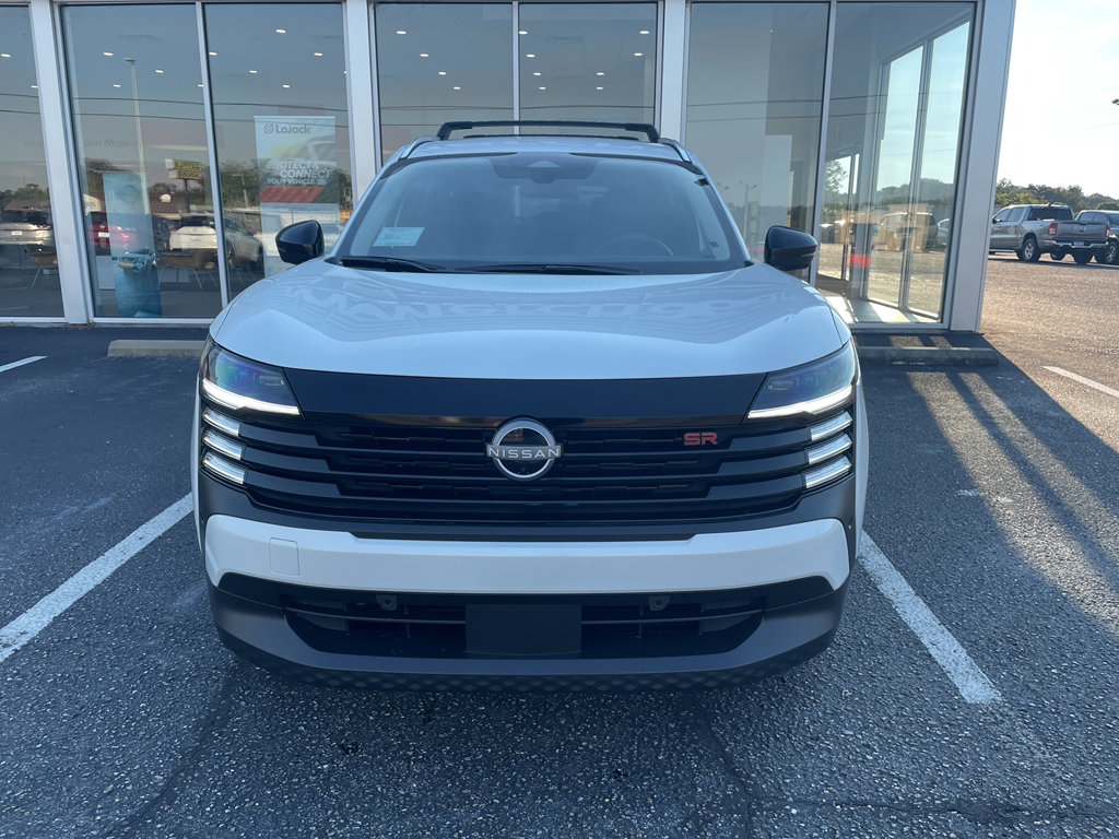 New 2026 Nissan Kicks SR w/ Cold Weather Package image 3