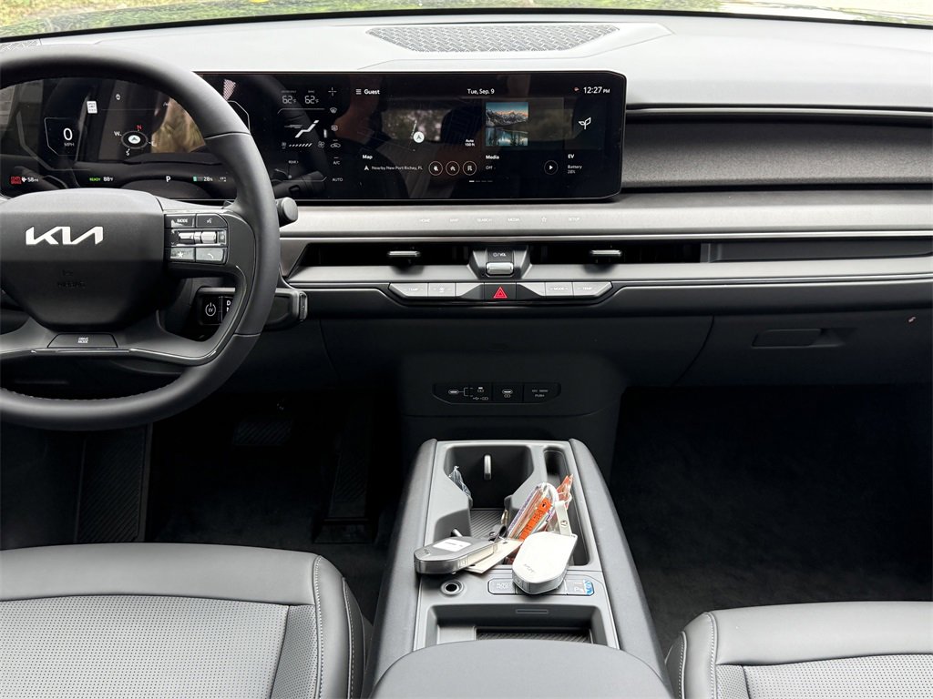 New 2026 Kia EV9 Light image 17