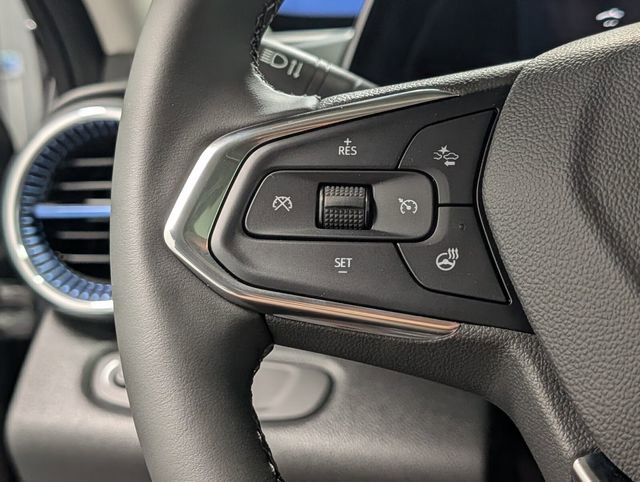 New 2026 Chevrolet Trax LT w/ Sunroof Package FWD image 19