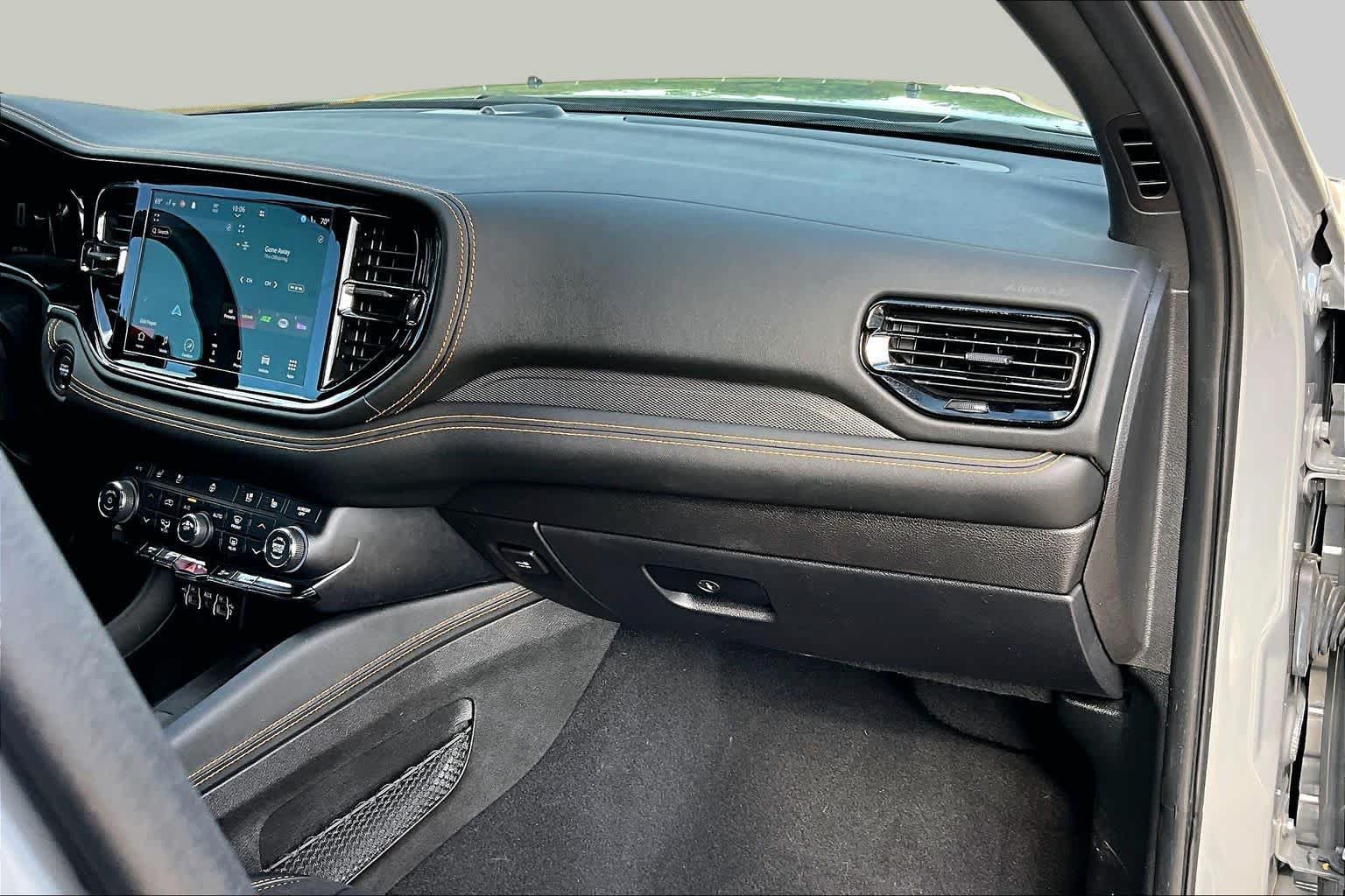 Used 2023 Dodge Durango R/T AWD/4WD image 19