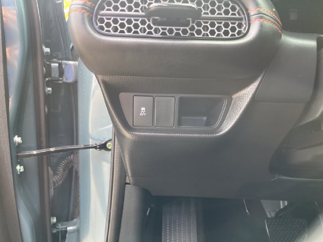 Certified 2026 Honda HR-V Sport image 19