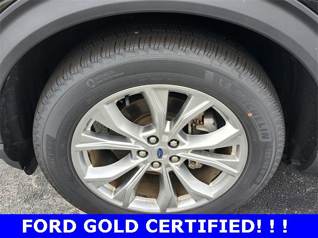 Used 2024 Ford Explorer XLT w/ Equipment Group 202A image 13