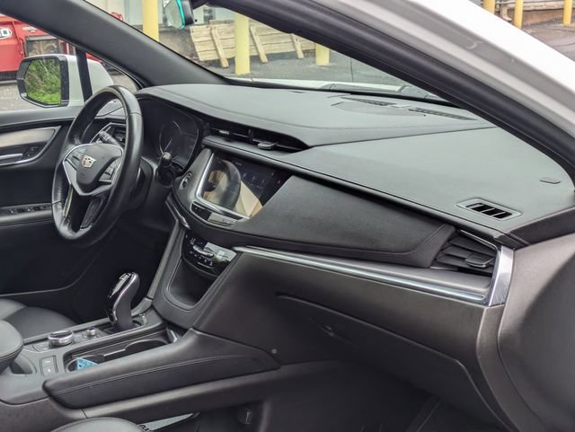 Used 2022 Cadillac XT5 Luxury AWD/4WD image 35