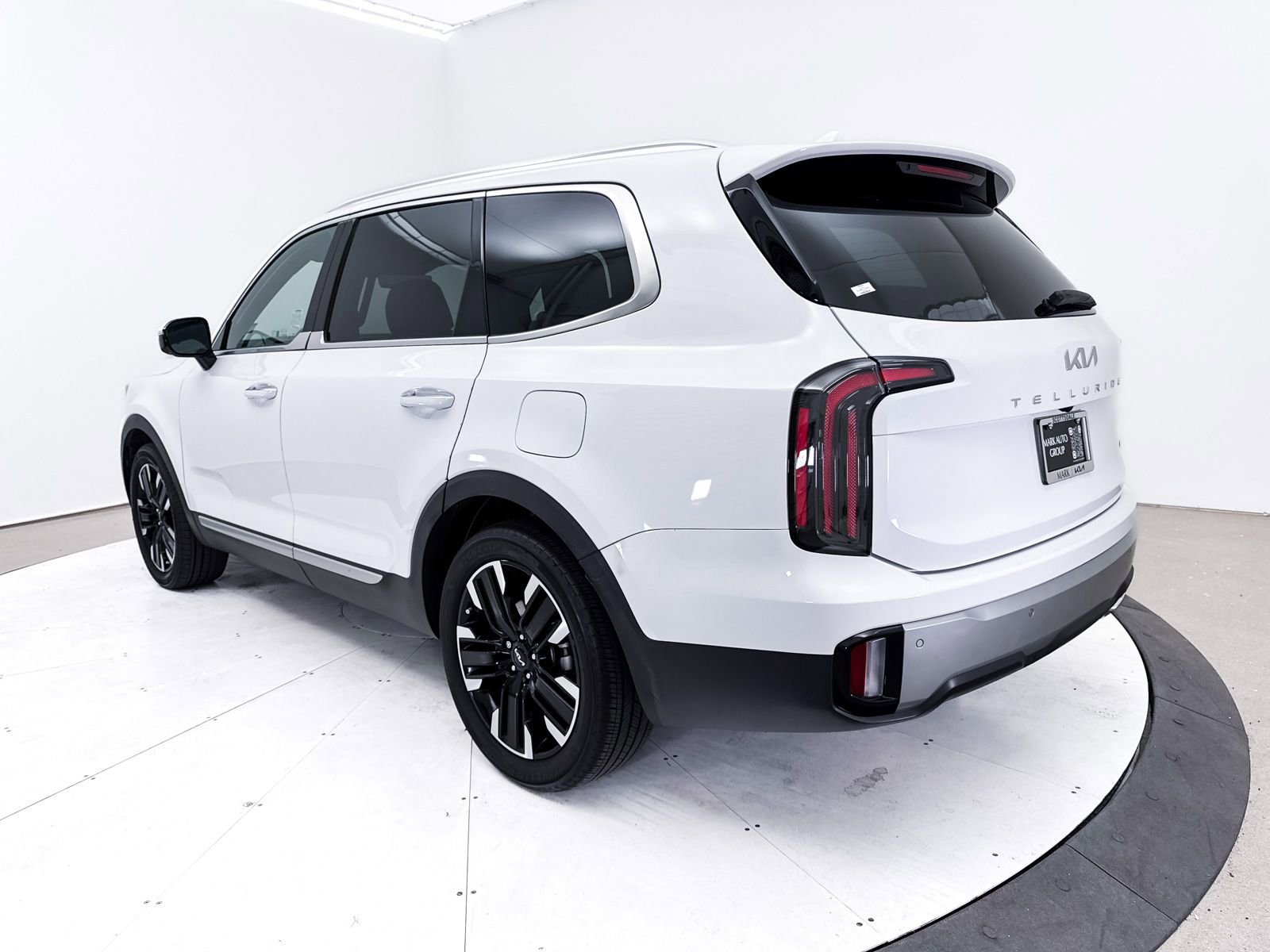 Used 2023 Kia Telluride SX Prestige image 18