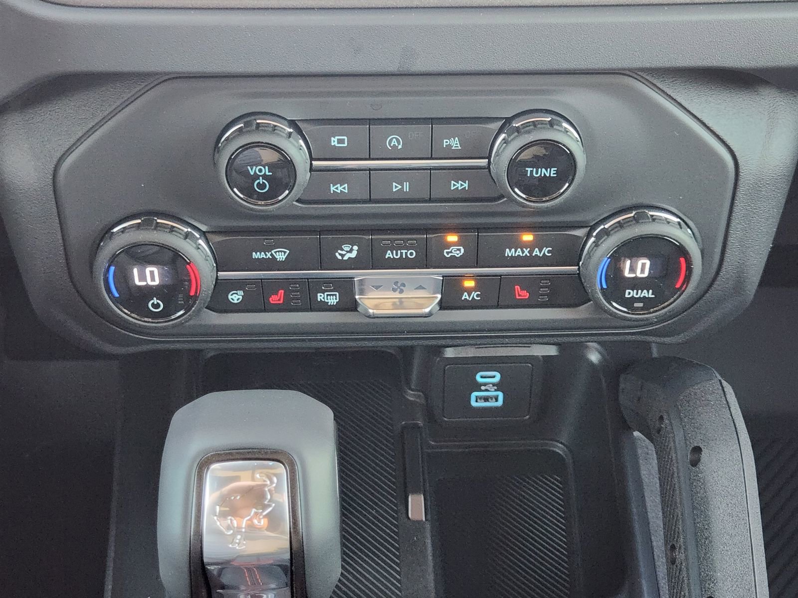 New 2025 Ford Bronco Raptor image 18