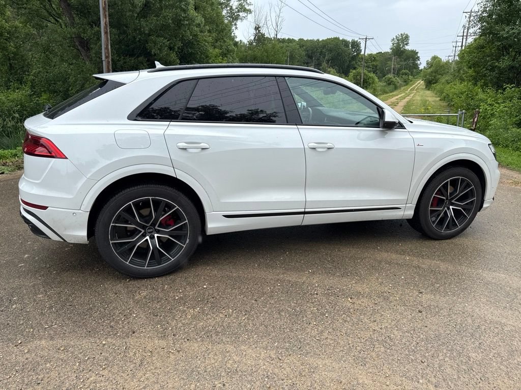 Used 2021 Audi Q8 Premium Plus AWD/4WD image 19