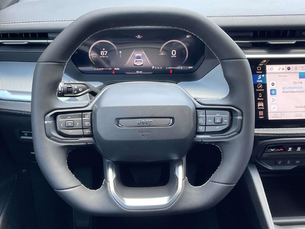 New 2026 Jeep Cherokee Limited AWD/4WD image 22