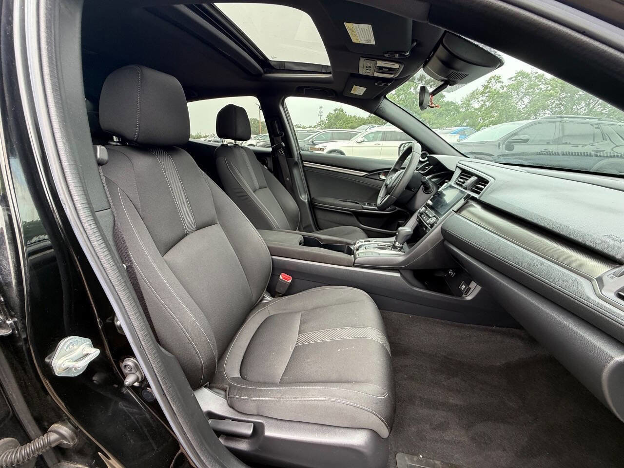 Used 2019 Honda Civic EX image 31