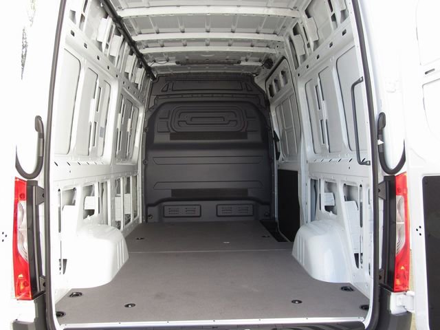 New 2025 Mercedes-Benz Sprinter 2500 image 23