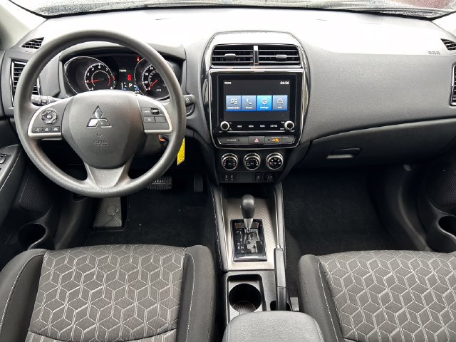 Used 2026 Mitsubishi Outlander Sport ES AWD/4WD image 17