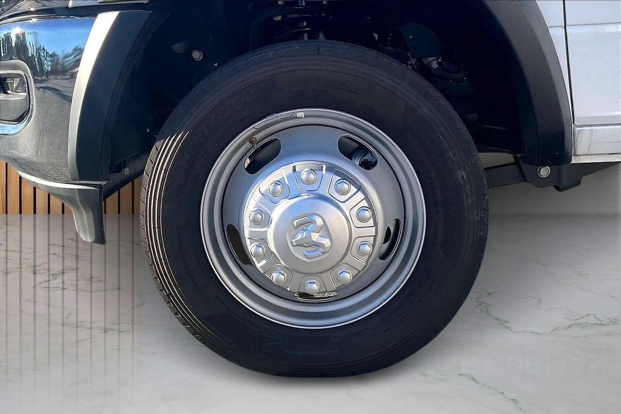 New 2025 RAM 4500 Tradesman w/ Chrome Appearance Group AWD/4WD image 9