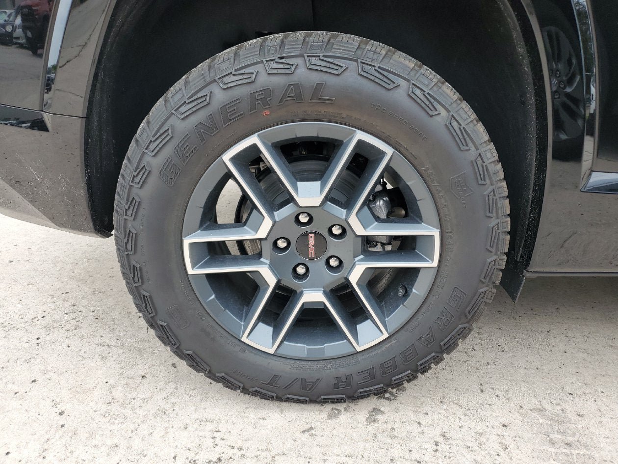 New 2027 GMC Terrain AT4 AWD/4WD image 6