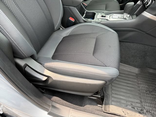 Used 2021 Subaru Forester Premium AWD/4WD image 27