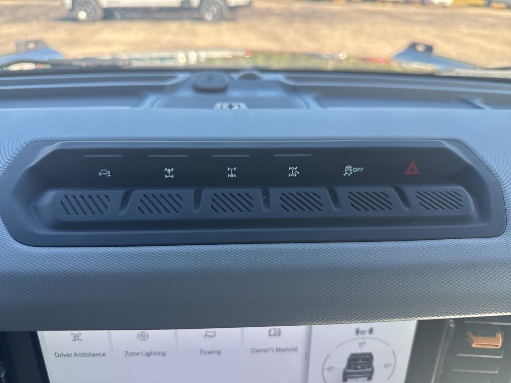 Used 2022 Ford Bronco Badlands image 41