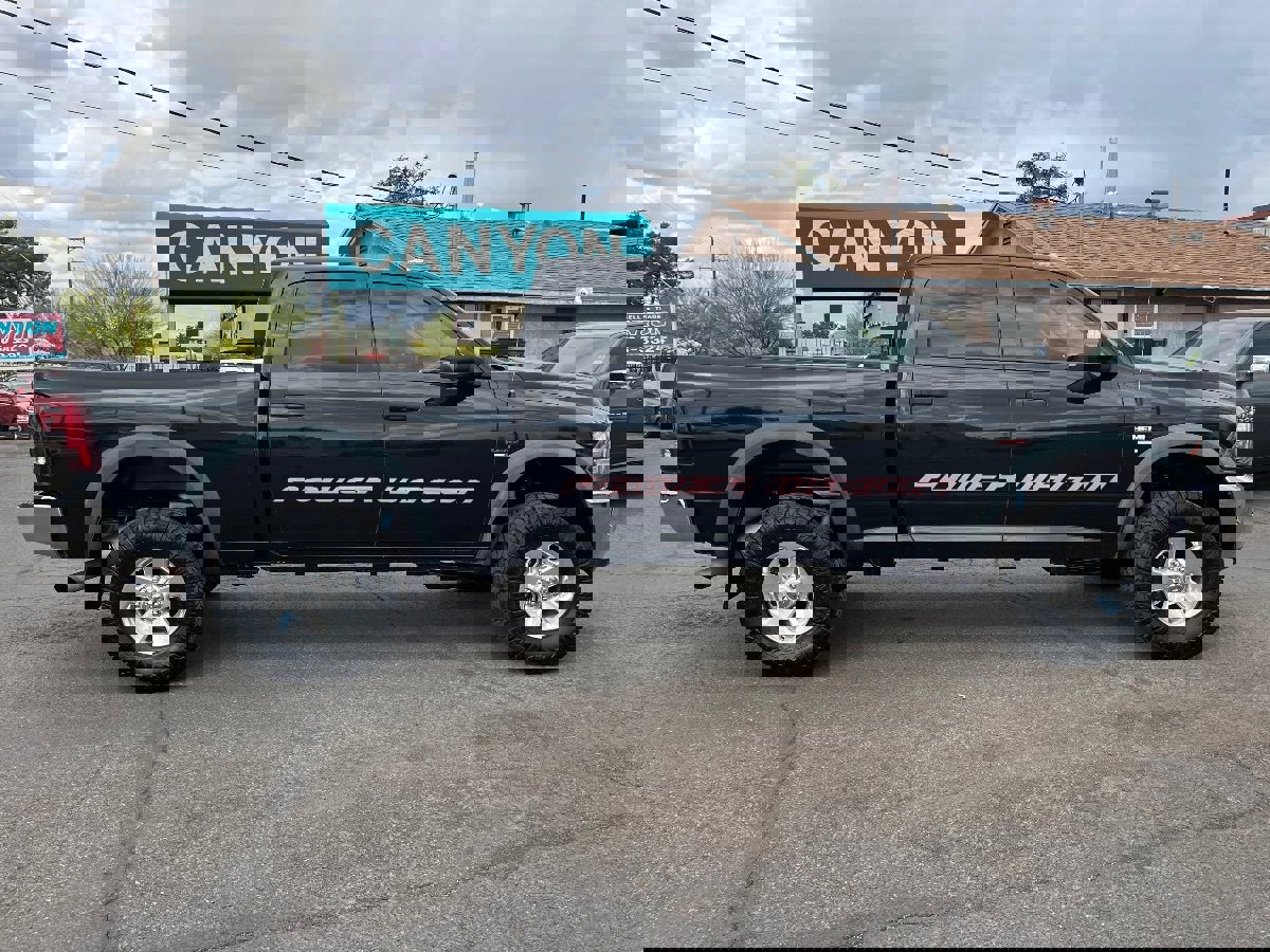 Used 2016 RAM 2500 Power Wagon w/ Luxury Group image 3