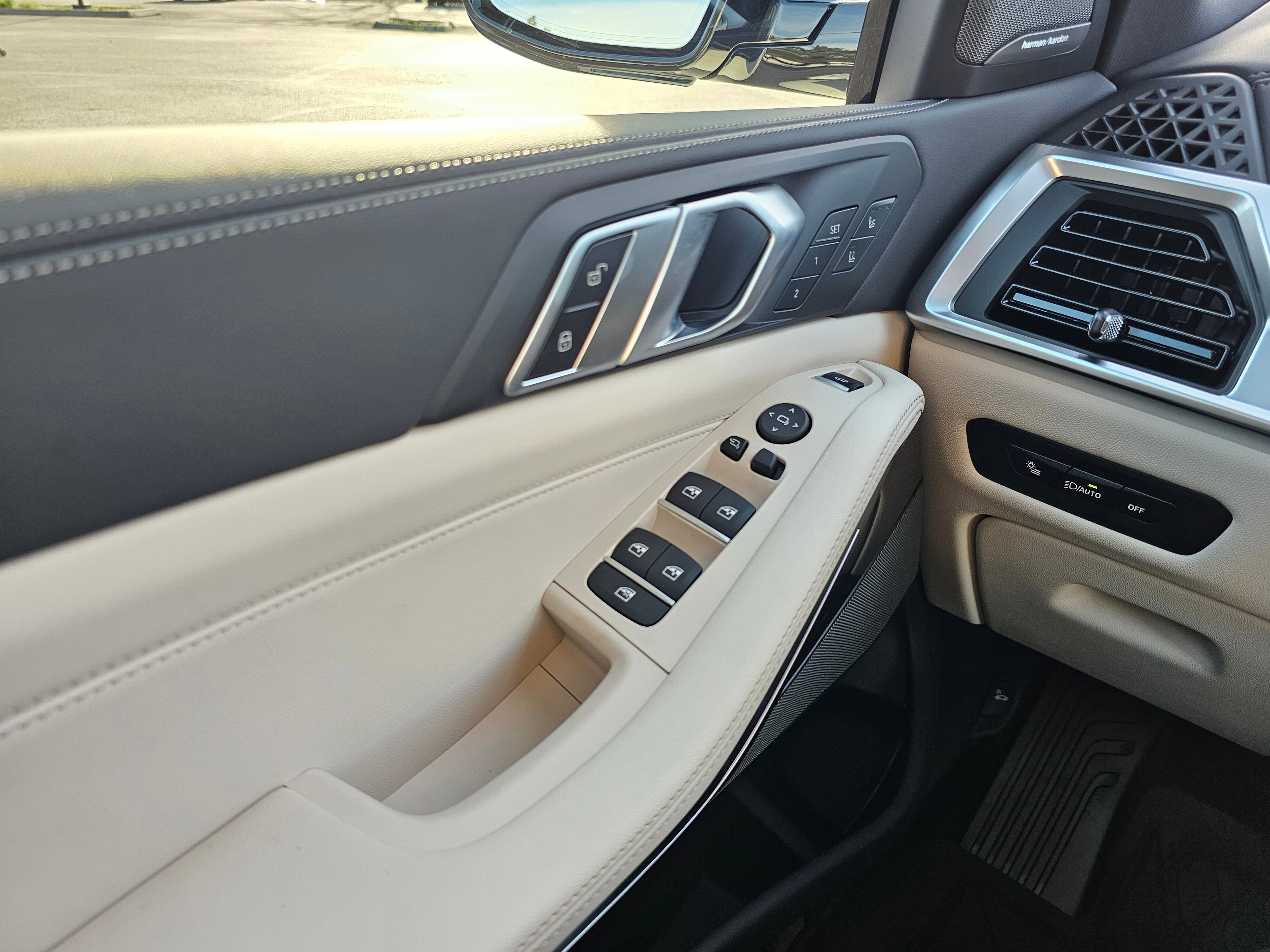 New 2026 BMW X5 xDrive40i w/ Executive Package image 29