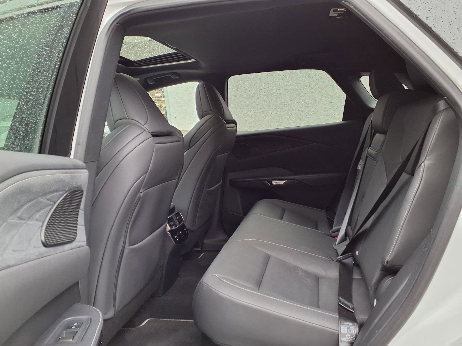 Used 2024 Lexus RX 350 F Sport w/ Technology Package AWD/4WD image 23