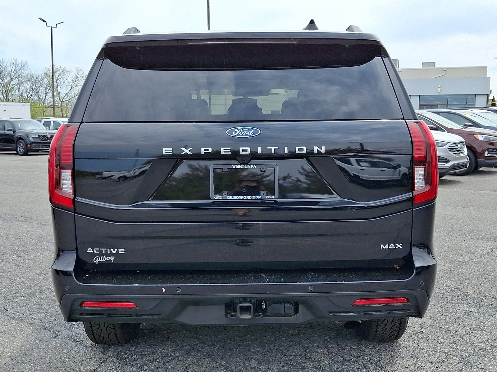 Used 2025 Ford Expedition Max Active AWD/4WD image 5