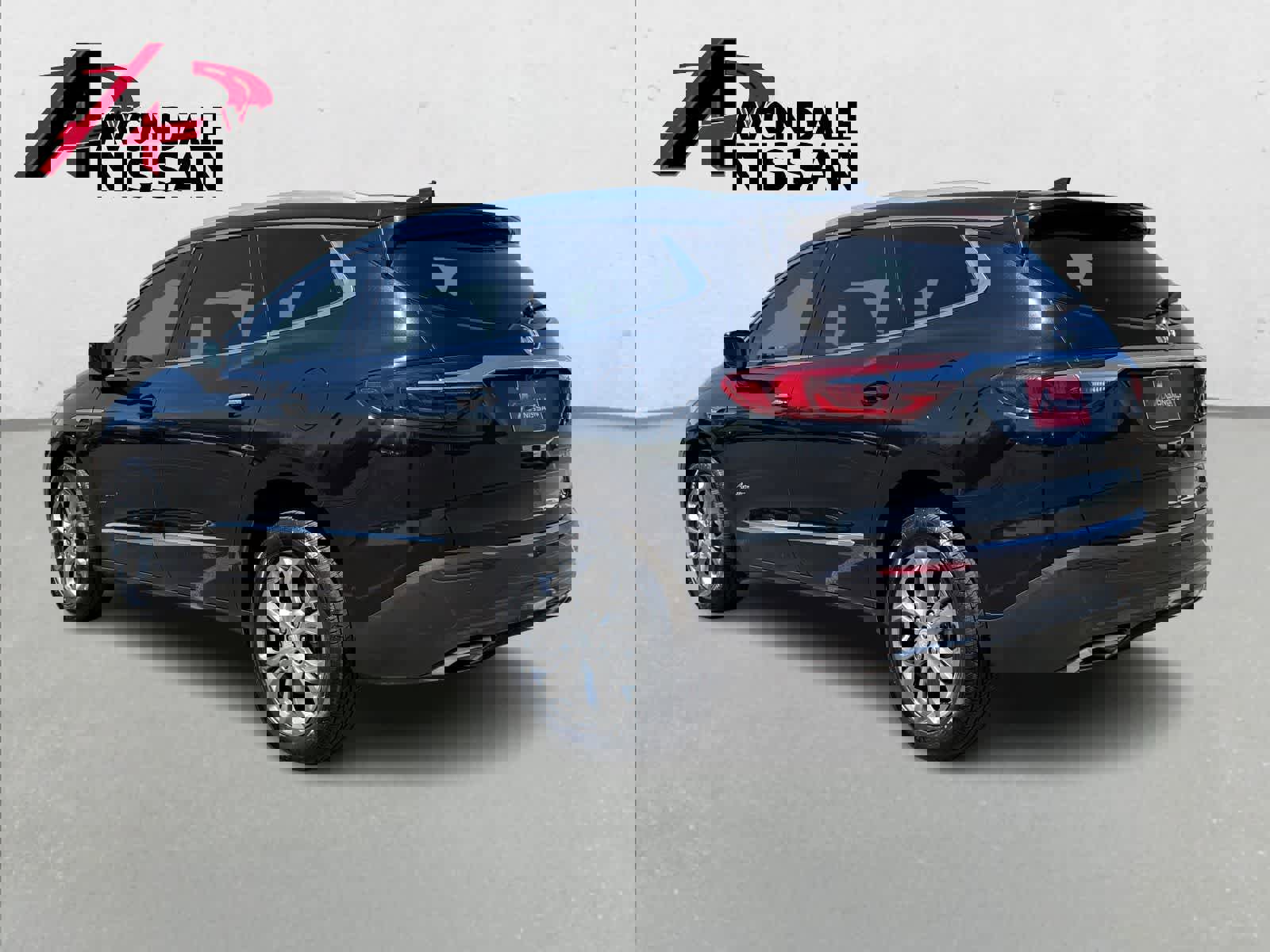 Used 2019 Buick Enclave Avenir w/ Avenir Technology Package image 4