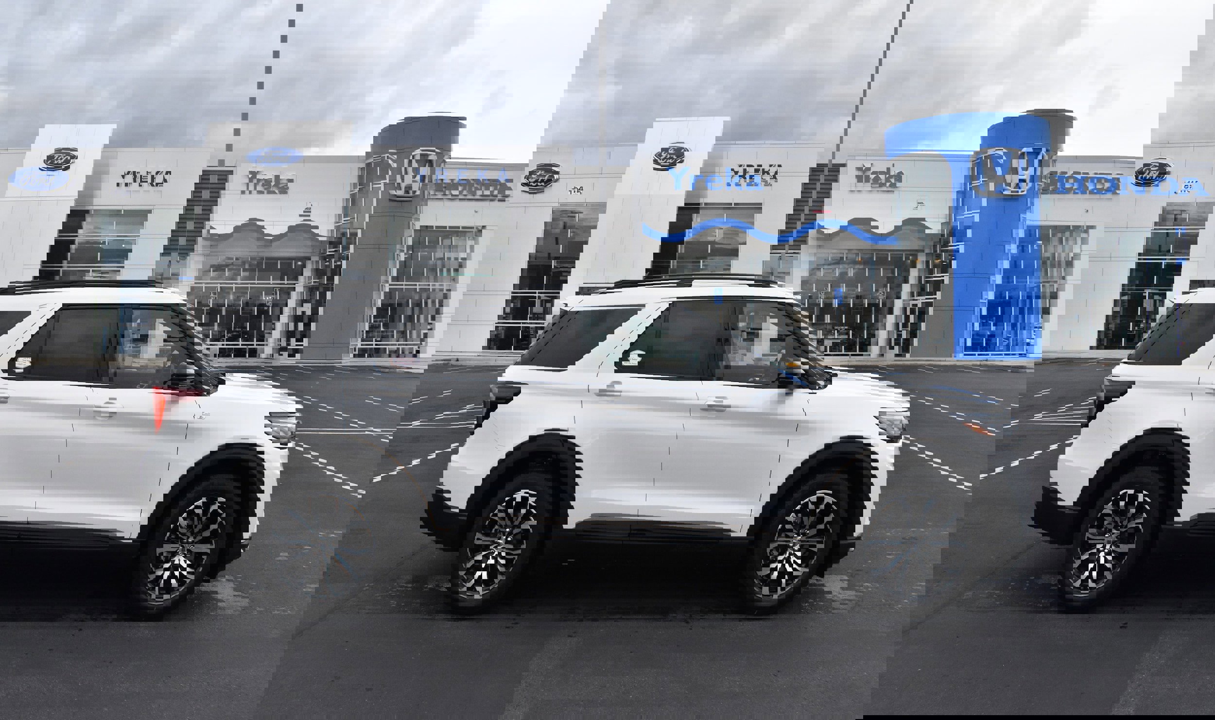 New 2026 Ford Explorer ST-Line