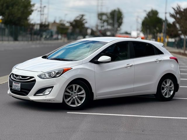 Used 2013 Hyundai Elantra GT FWD image 9