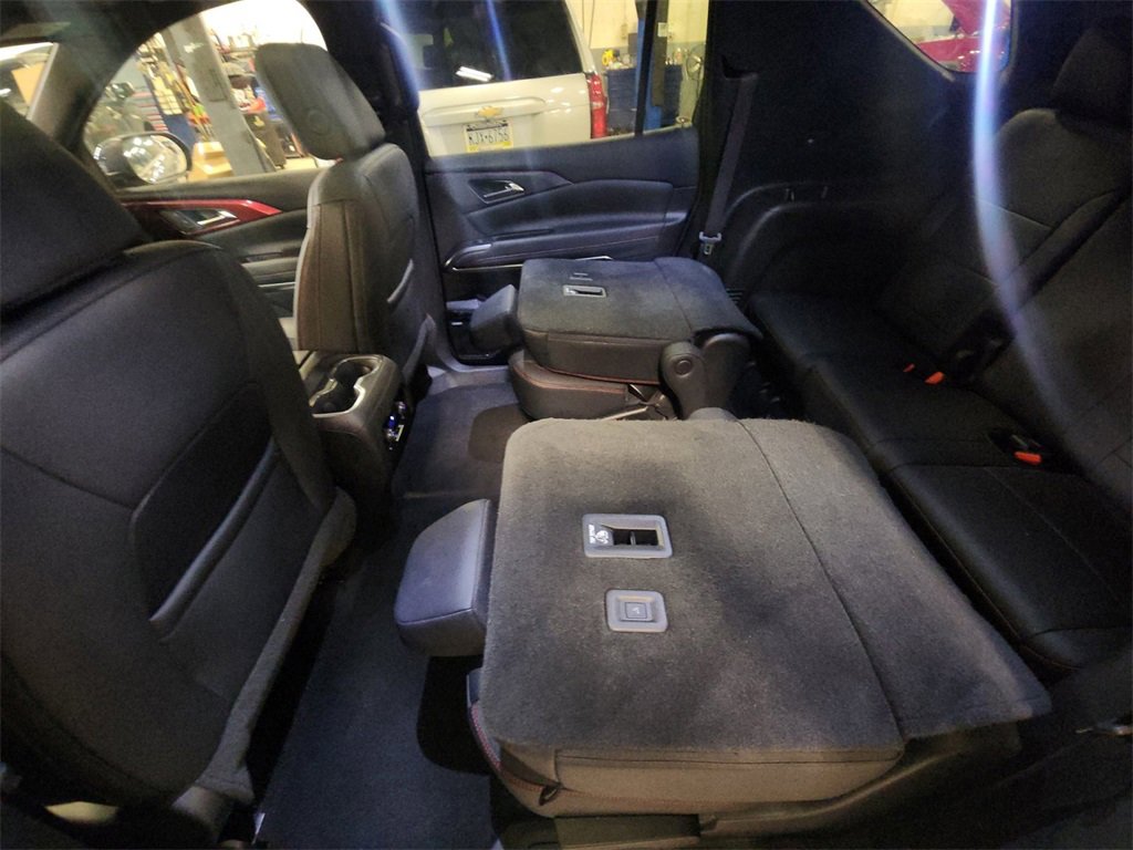 Certified 2024 Chevrolet Traverse RS w/ LPO, Floor Liner Package image 36