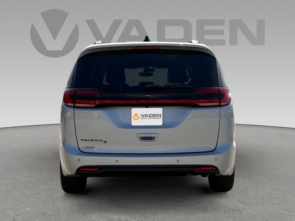 New 2026 Chrysler Pacifica Select image 23
