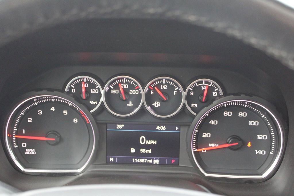 Used 2021 Chevrolet Suburban LT image 37