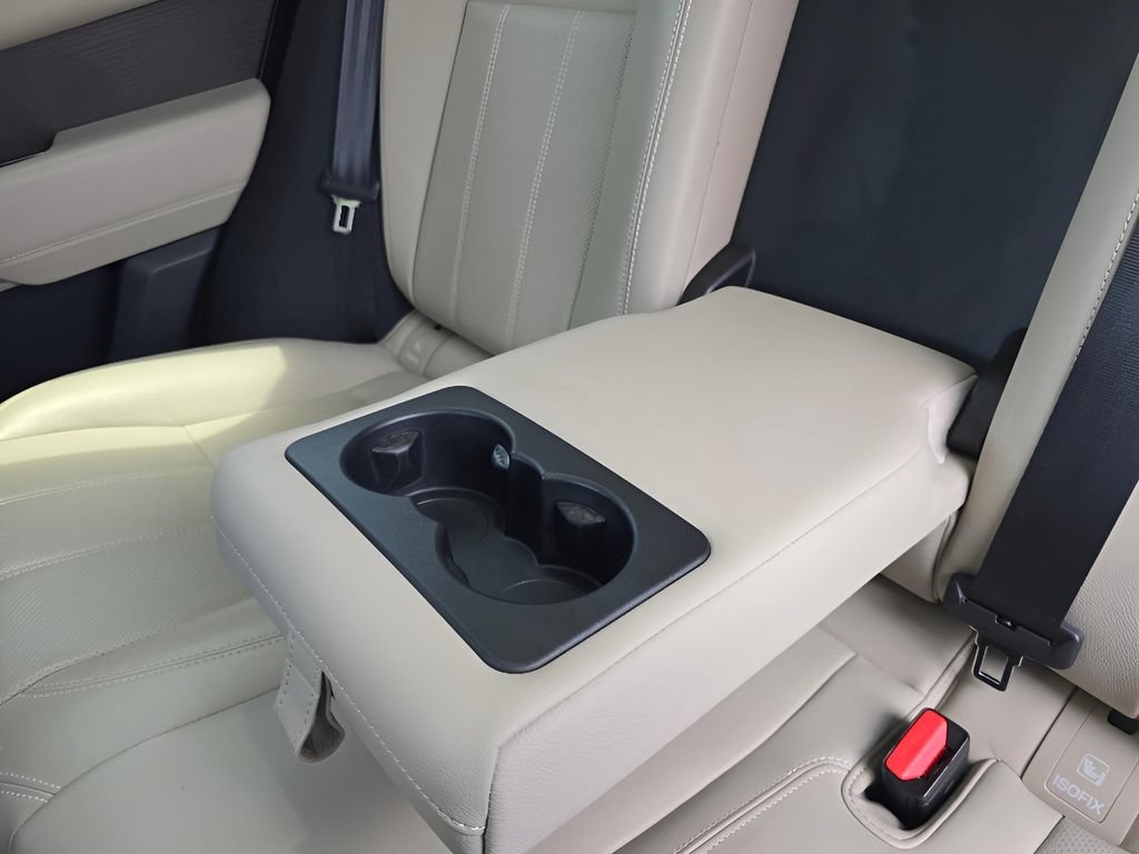 Used 2020 Land Rover Range Rover Velar S AWD/4WD image 27