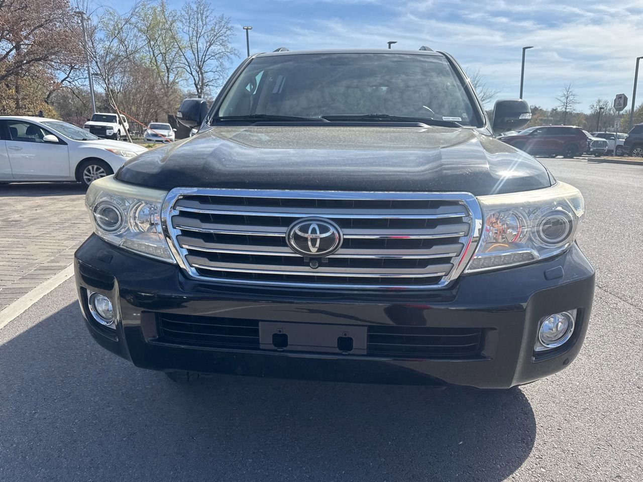 Used 2014 Toyota Land Cruiser image 2
