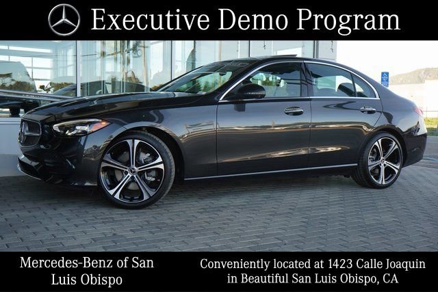 Used 2025 Mercedes-Benz C 300 Sedan image 4