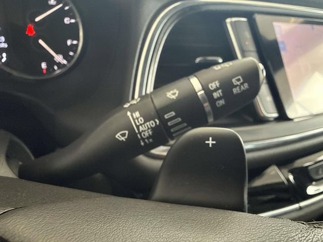 Used 2022 Buick Enclave Avenir w/ Avenir Technology Package AWD/4WD image 47