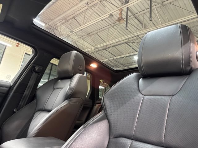 Used 2018 Land Rover Range Rover Evoque SE AWD/4WD image 22