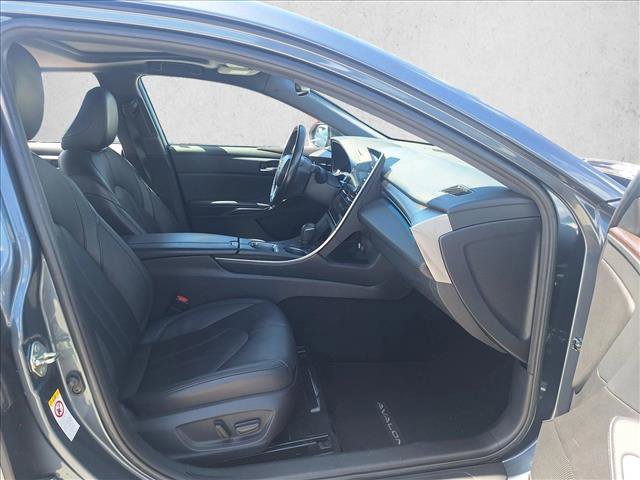 Used 2019 Toyota Avalon XLE w/ Moonroof Package FWD image 21