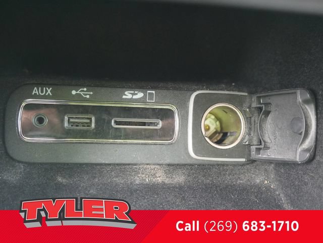 Used 2016 Jeep Grand Cherokee SRT AWD/4WD image 31