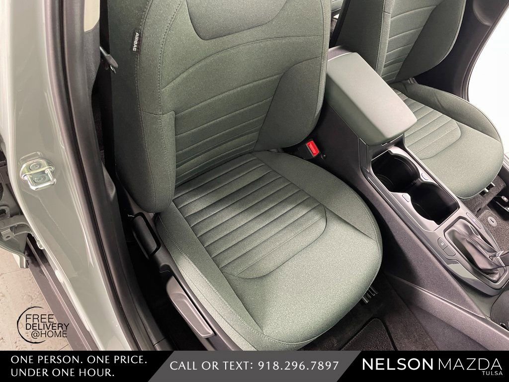 Used 2025 Kia K4 EX image 43