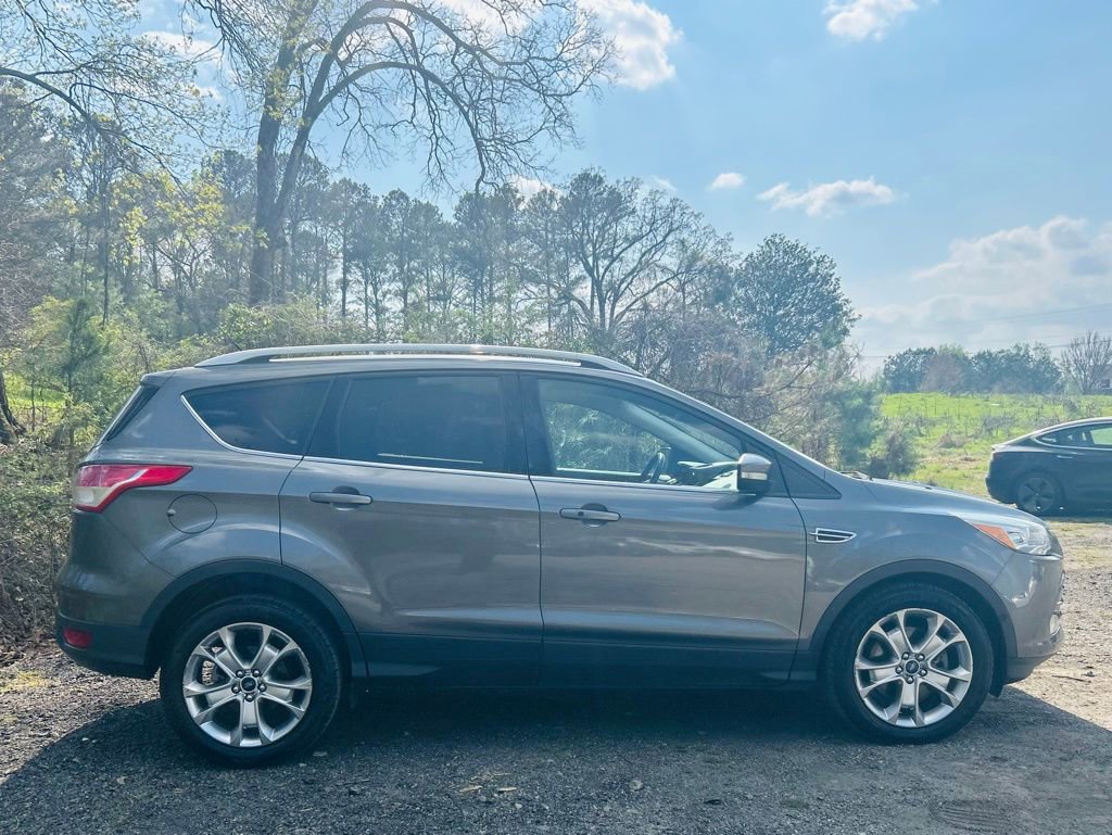 Used 2014 Ford Escape Titanium w/ Equipment Group 401A image 9