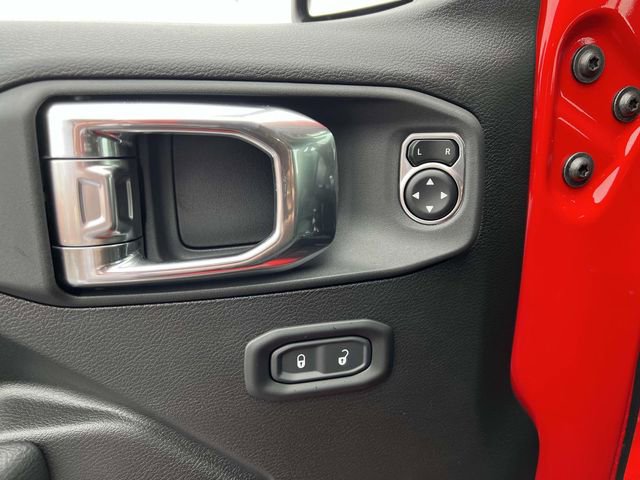 New 2025 Jeep Gladiator Sport image 13