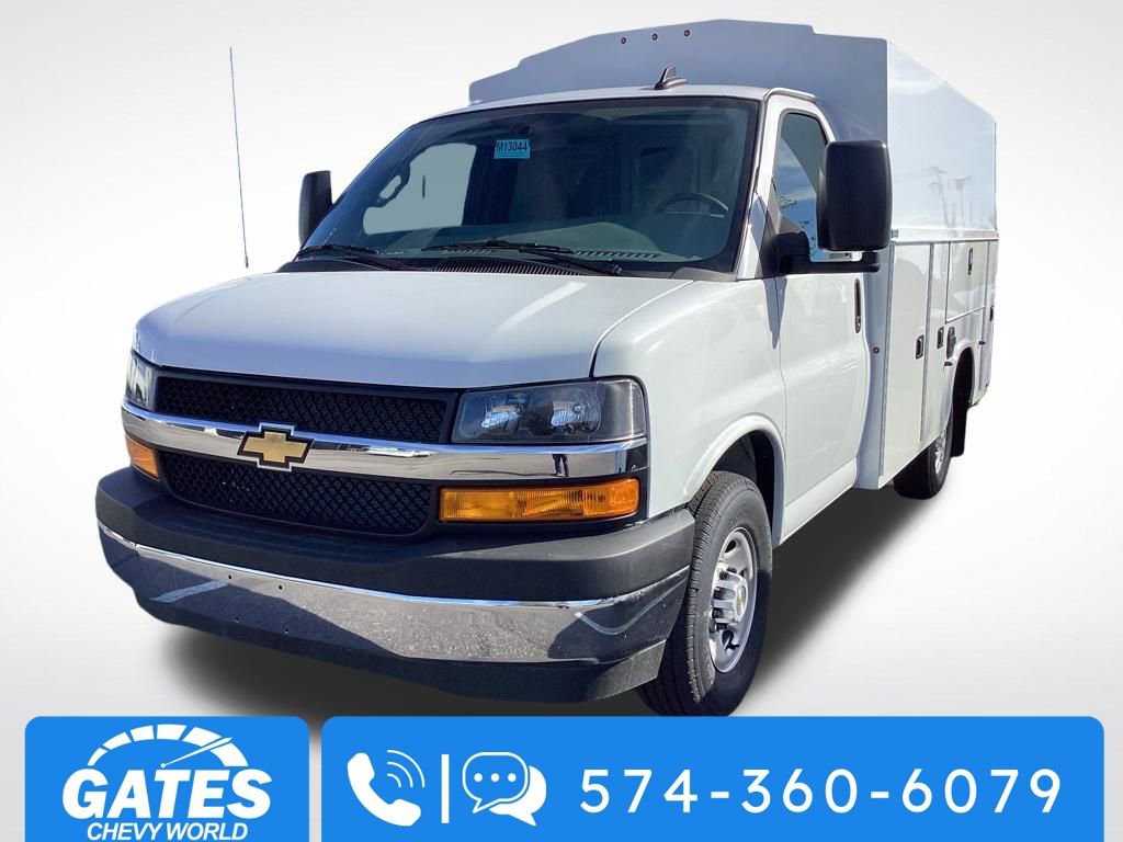 New 2025 Chevrolet Express 3500 Work Van w/ Power Convenience Package image 2