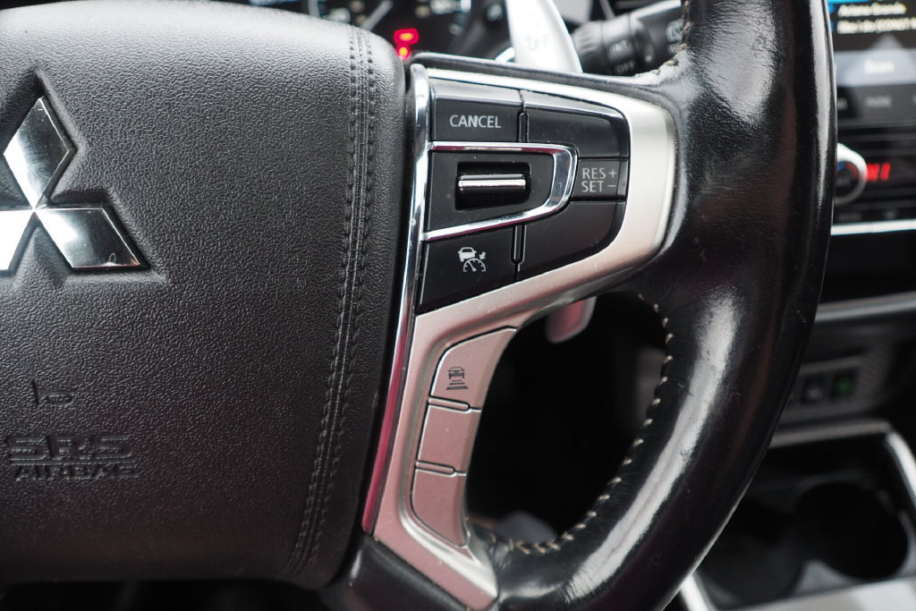 Used 2020 Mitsubishi Outlander GT AWD/4WD image 27